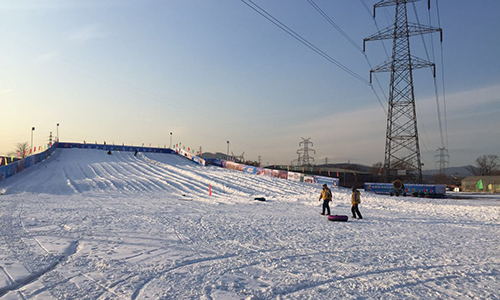 北京朝陽店冰雪樂園戲雪樂園